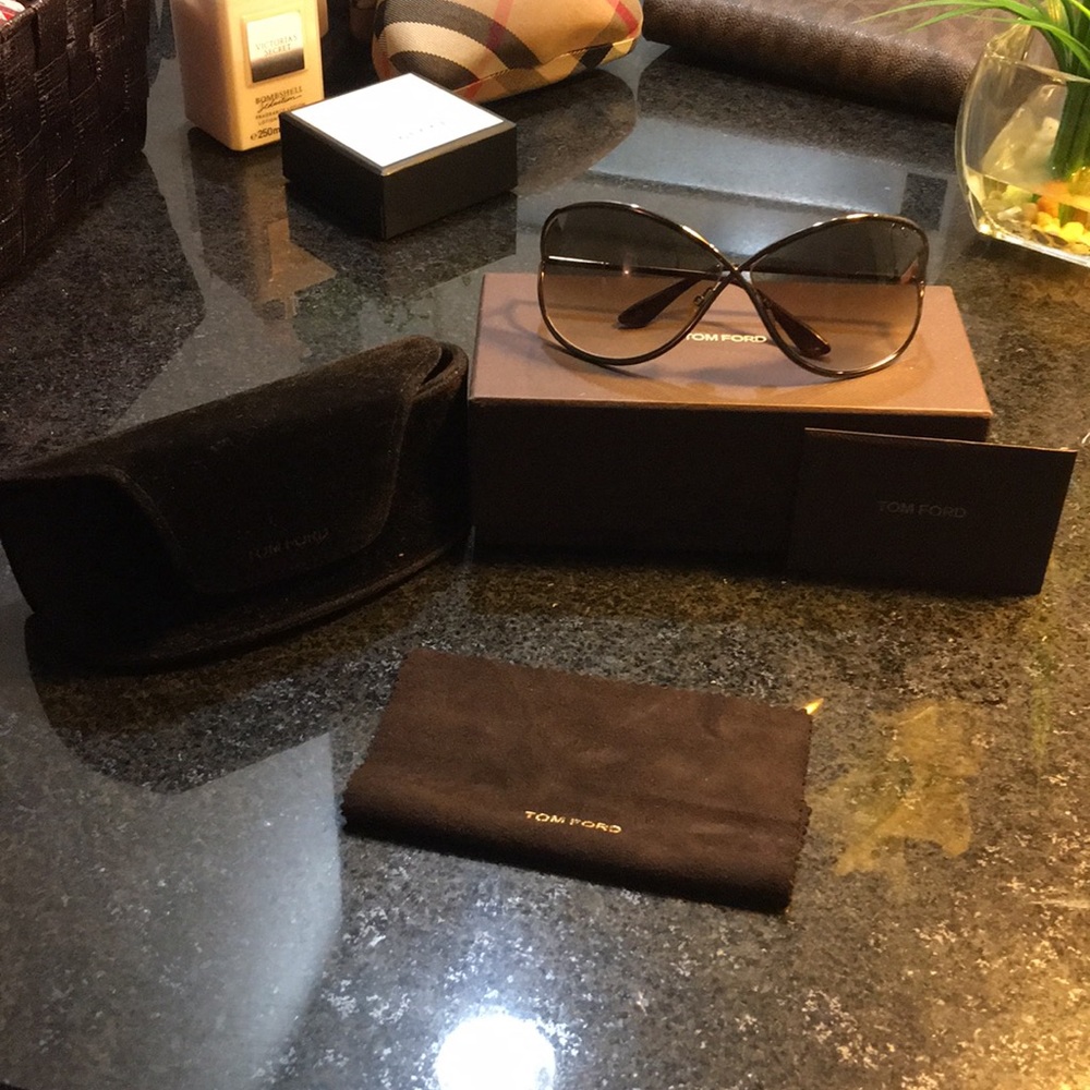 Sale‼️Ready to ship📦TOM FORD-Miranda Sunglasses😎